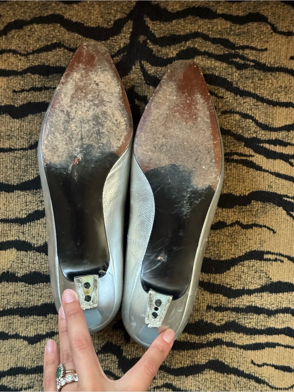 Stuart Weitzman Silver Pointed-Toe Leather Pumps